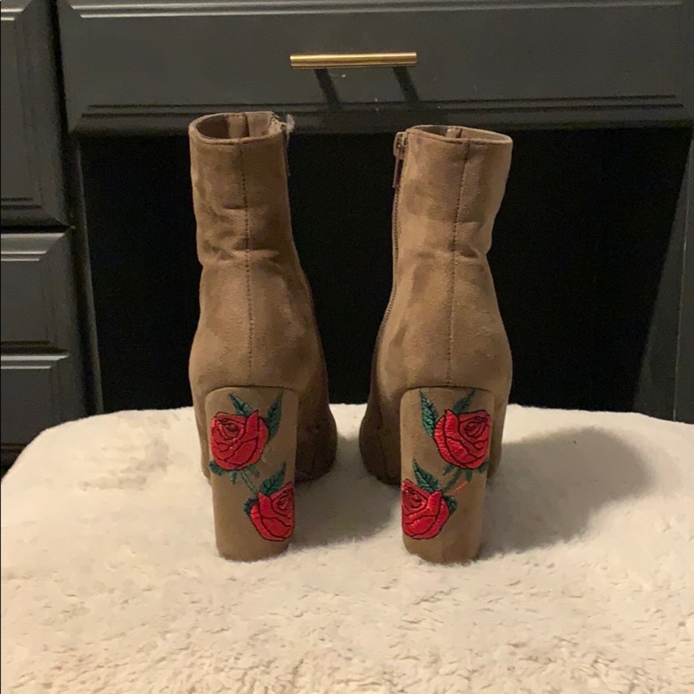 Booties - Picture 4 of 5